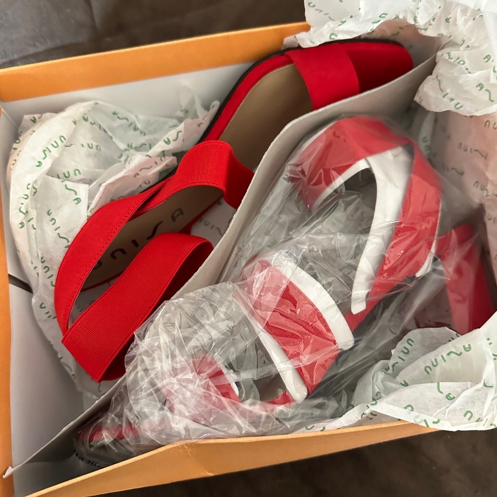 Women’s red sandals